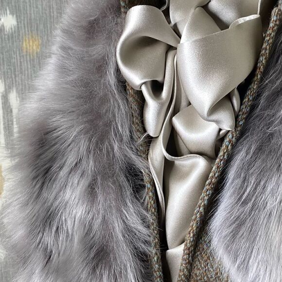 Ralph Lauren Collection * Fall 2014 Gray Italian Lamb Shearling Pull-Thru Collar - Picture 3 of 16